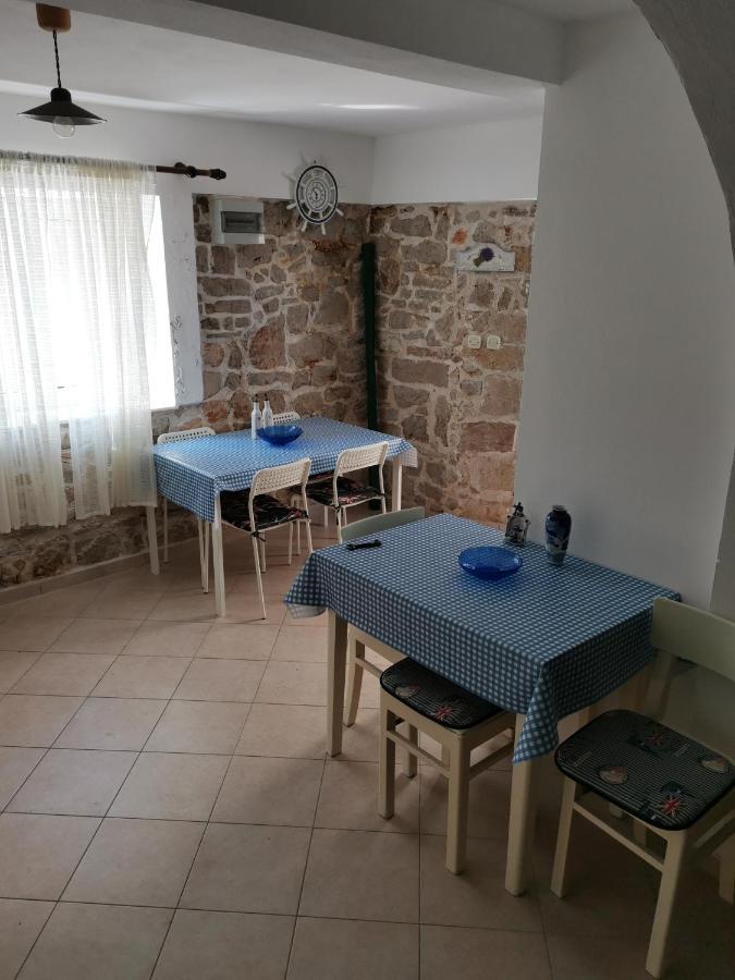 Apartment Titinica Murter Dış mekan fotoğraf