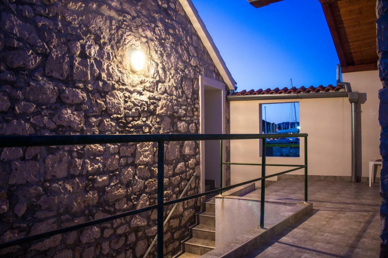 Apartment Titinica Murter Dış mekan fotoğraf